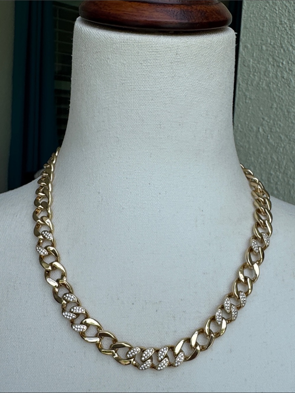 Express chainlink necklace - NWOT